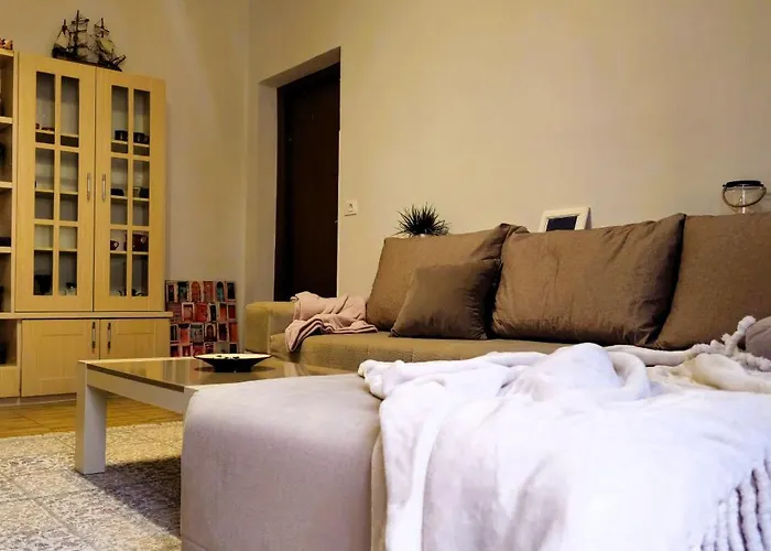 Apartament Papu's Home, Center 2br Tirana