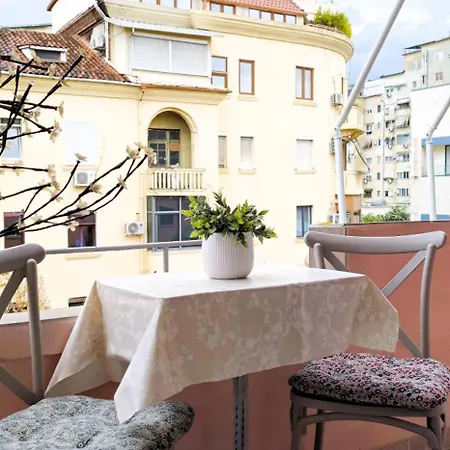 Appartement Papu's Home, Center 2br *